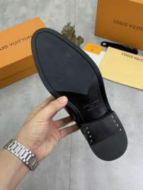 Picture of Louis Vuitton Shoes _SKULVsz38-45mnf031114139